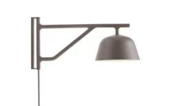 Ambit Vägglampa