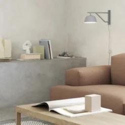 Ambit Vägglampa