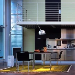 Arco LED Golvlampa