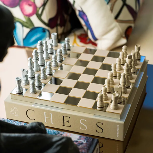 Art of Chess Mirror Classic Spel
