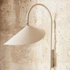 Arum Swivel Tall Vägglampa