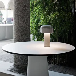 Bellhop Battery Portable Bordslampa