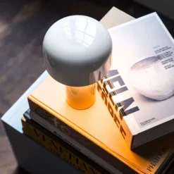 Bellhop Battery Portable Bordslampa