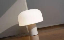 Bellhop Glas T Bordslampa