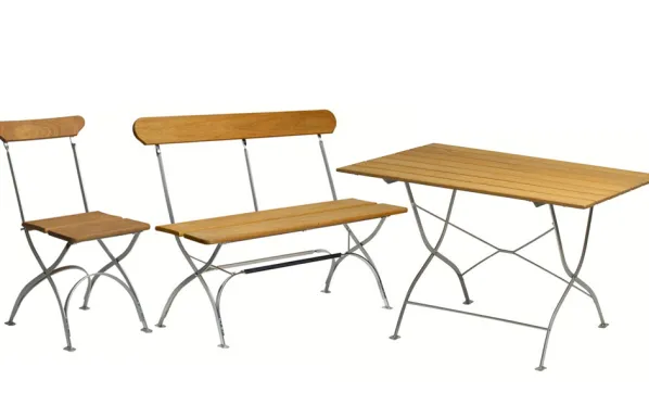 Bryggeribord + 2st Stolar + 1st Soffa
