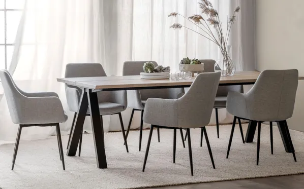 Carradale Matbord 220