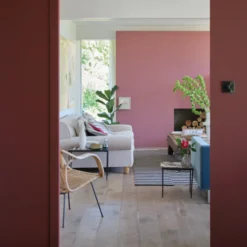 Colour By Nature – No. W101 Deep Reddish Brown