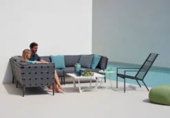 Conic AirTouch Soffa Höger