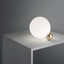 Copycat Bords-/Golvlampa