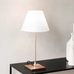 Costanzina D13 pic. LED Bordslampa Mässing