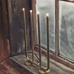 December 4 Ljusstake