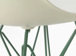 Eames DSR Plastic Stol