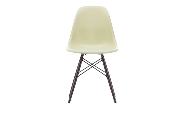 Eames DSW Fiberglass Stol