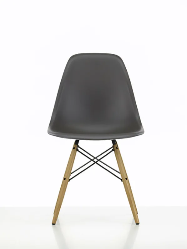 Eames DSW Stol