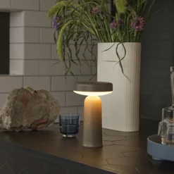 Ease Portabel Bordslampa
