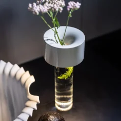 Fleur Portable Bordslampa