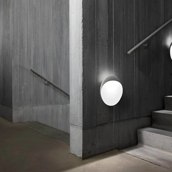 Flindt Vägglampa Aluminium