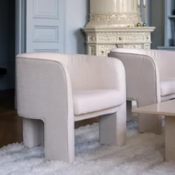 Florian Lounge Chair