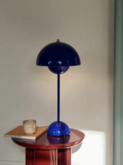 Flowerpot VP3 Bordslampa