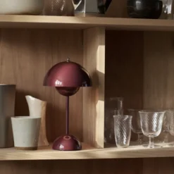 Flowerpot VP9 Portable Bordslampa