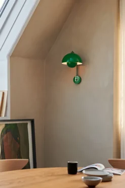 Flowerpot VP8 Vägglampa