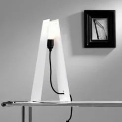Glasgow Vit Bordslampa