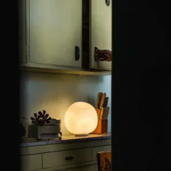 Hoba Bordslampa