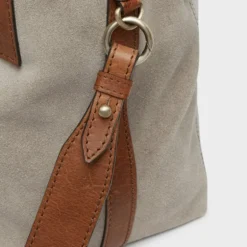 Inés Mini Toteväska