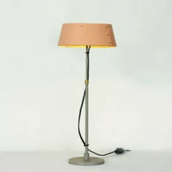 Karl 926 Bordslampa Läder Hög