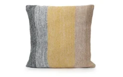 Knitted Stripes Kuddfordral Yellow