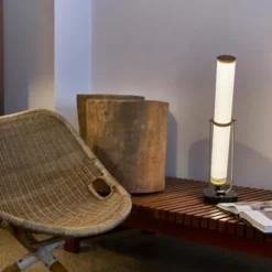 La Lampe Frechin Bordslampa