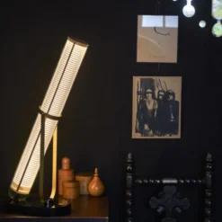La Lampe Frechin Bordslampa