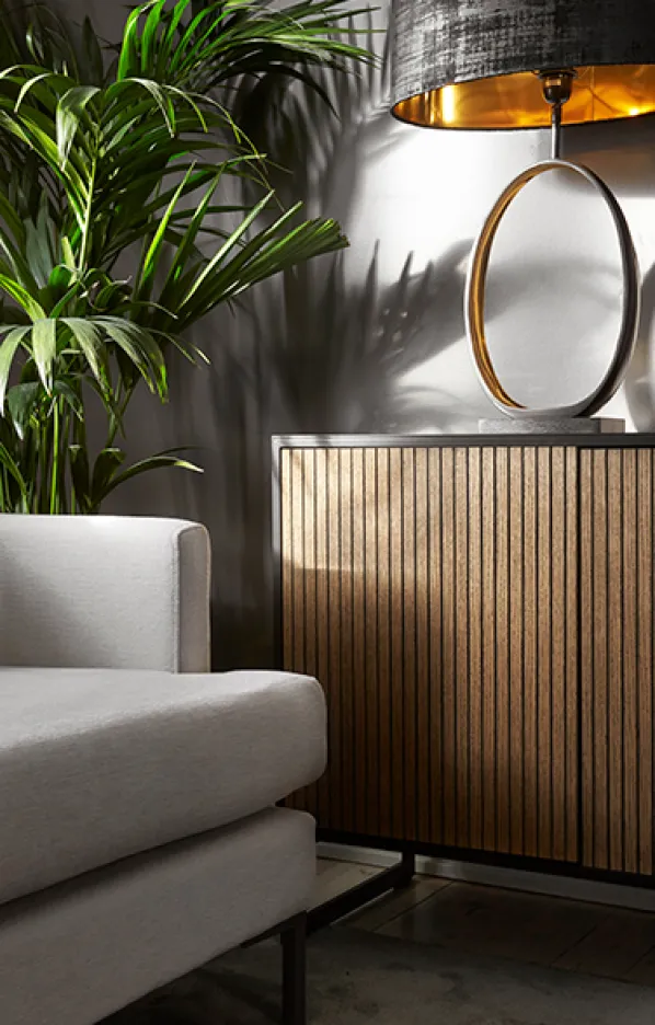Line Burned Walnut Skänk