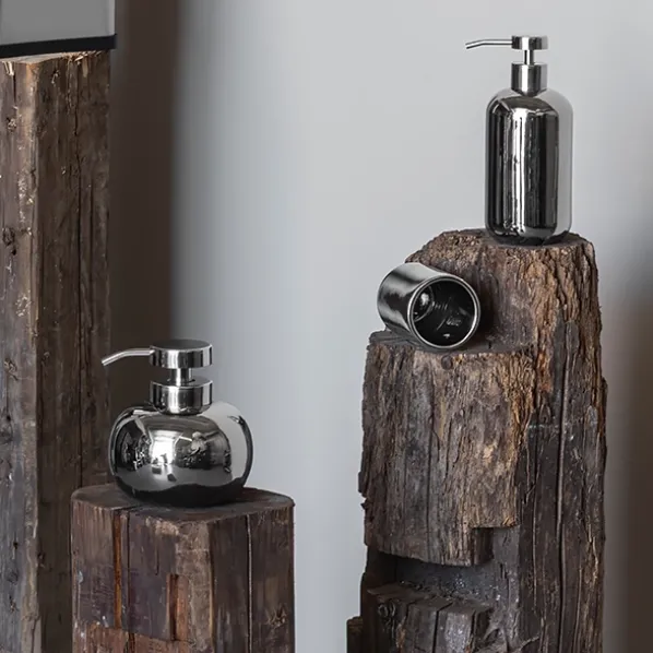 Lotus Tvålpump Hög