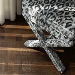 Marcel X Bench Leo