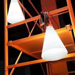 May Day Bordslampa