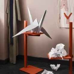 Museum Sidetable