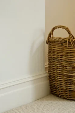 No. 2004 Slipper Satin