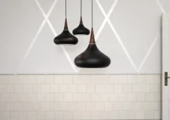 Orient Black Taklampa