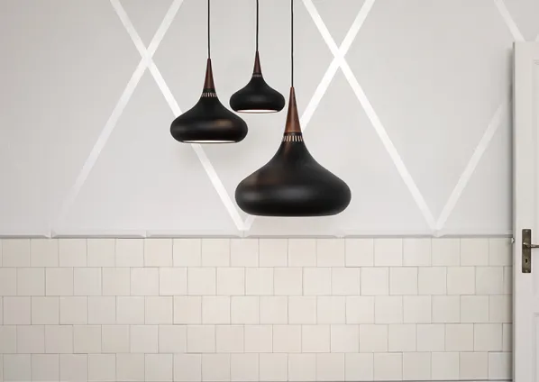 Orient Black Taklampa