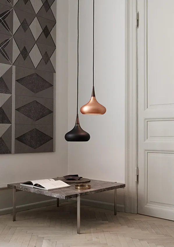 Orient Black Taklampa
