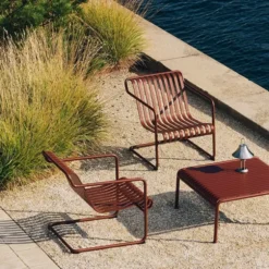 Palissade Cantilever Lounge Chair