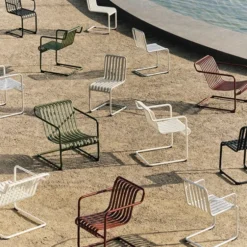 Palissade Cantilever Lounge Chair