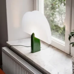 Pavo Bordslampa