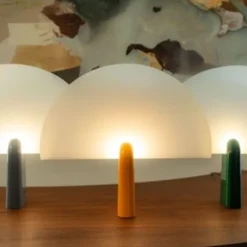 Pavo Bordslampa