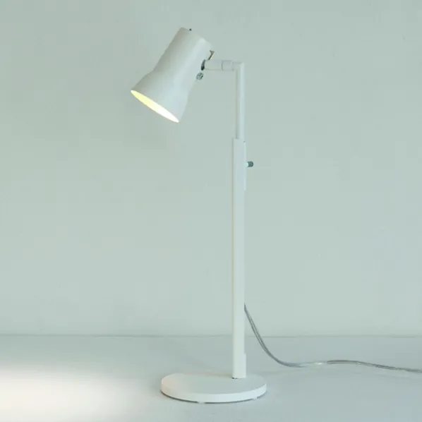 P7 Bordslampa