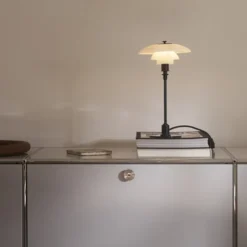PH 2/1 Bordslampa Glossy