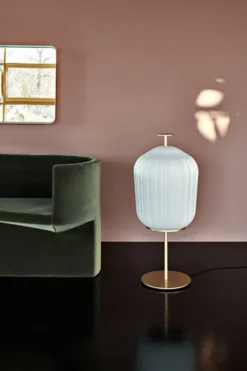 Plissée Floor Lamp Brass Golvlampa