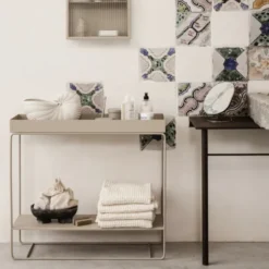 Pond Table Spegel