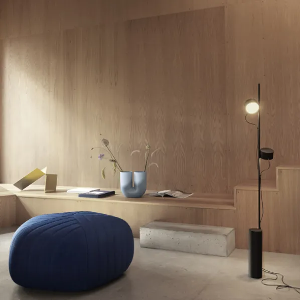 Post Floor Lamp Golvlampa